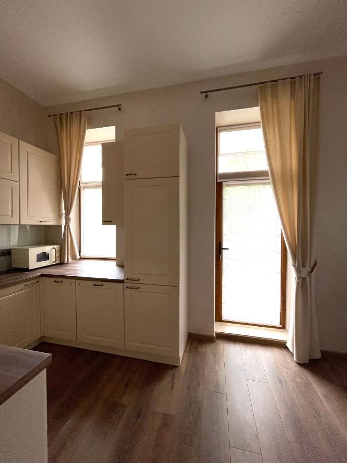 Pride Apartment Lwów Zewnętrze zdjęcie